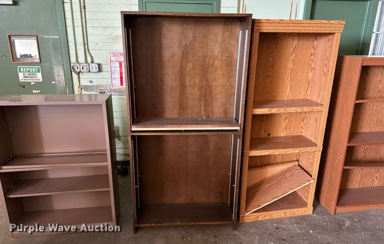 image for item HN9972 (7) shelving units