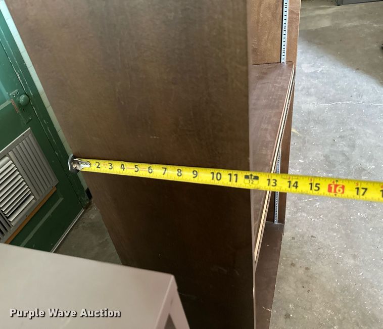 image for item HN9972 (7) shelving units