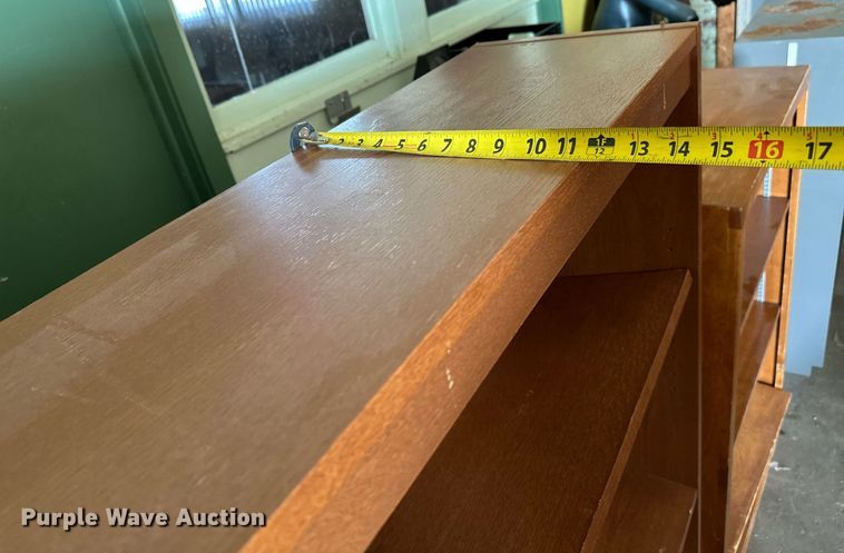 image for item HN9972 (7) shelving units