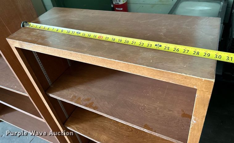 image for item HN9972 (7) shelving units