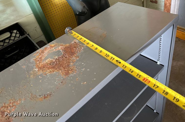 image for item HN9972 (7) shelving units