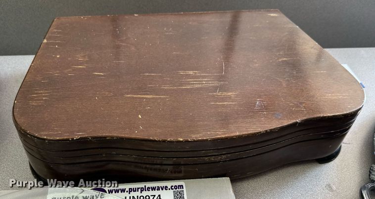 image for item HN9974 Kitchen utensils