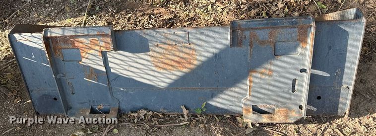 image for item HN9982 Skid steer bucket