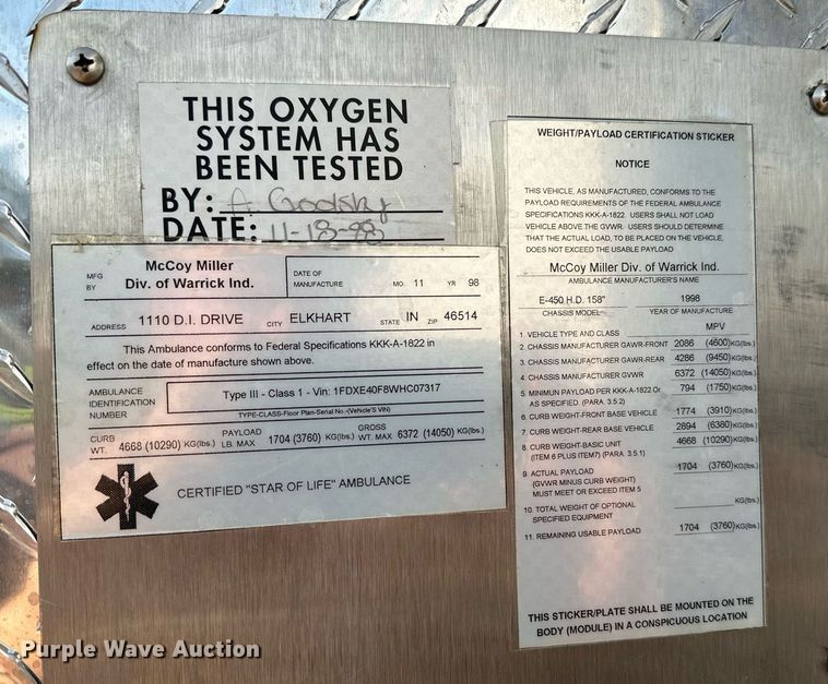 image for item HN9985 1998 Ford E450  ambulance