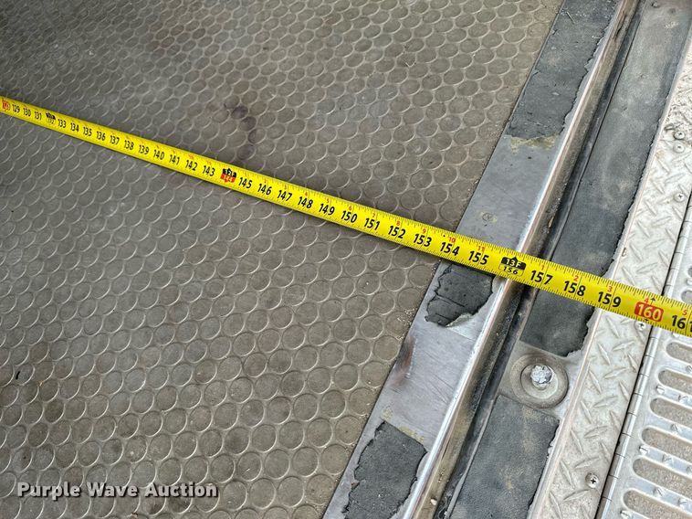 image for item HN9985 1998 Ford E450  ambulance