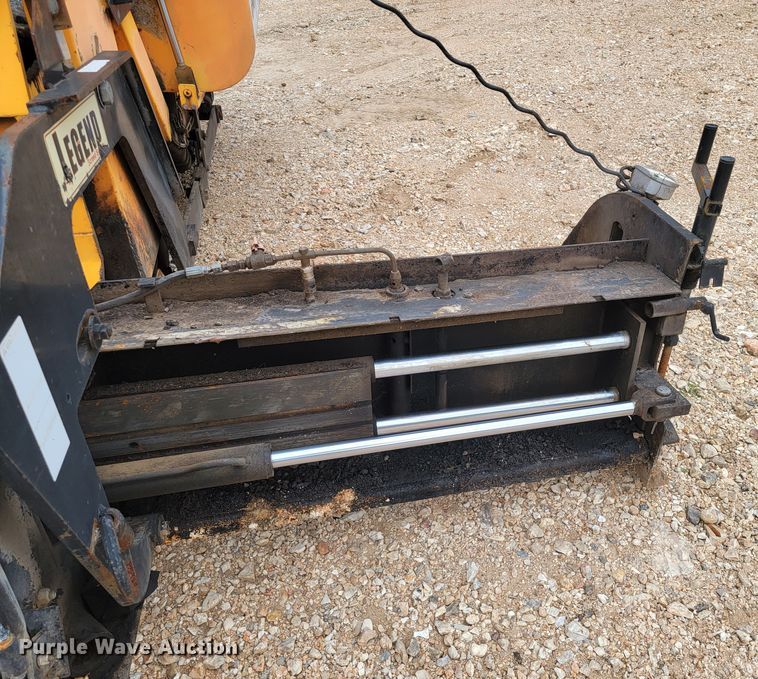 image for item HY9090 LeeBoy 8510B  screed