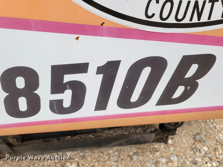 image for item HY9090 LeeBoy 8510B  screed