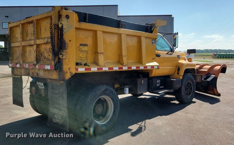 image for item IQ9875 1997 GMC C8500  dump truck