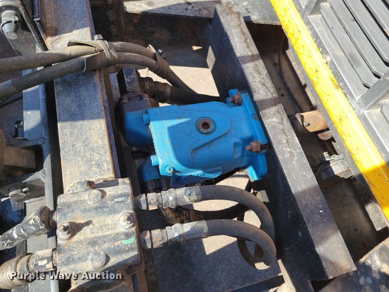 image for item IQ9875 1997 GMC C8500  dump truck