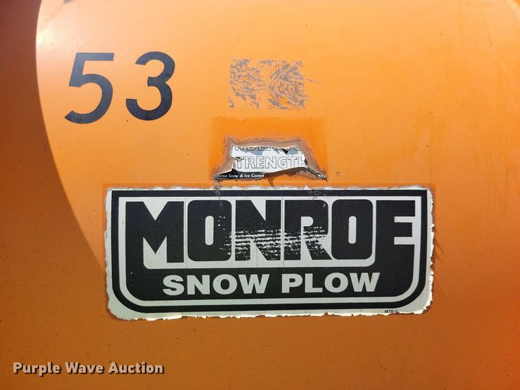 image for item IQ9875 1997 GMC C8500  dump truck