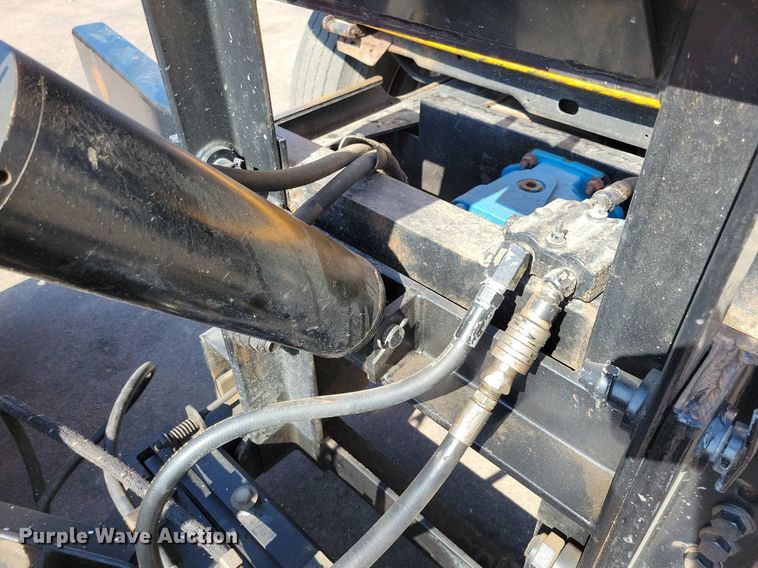 image for item IQ9875 1997 GMC C8500  dump truck