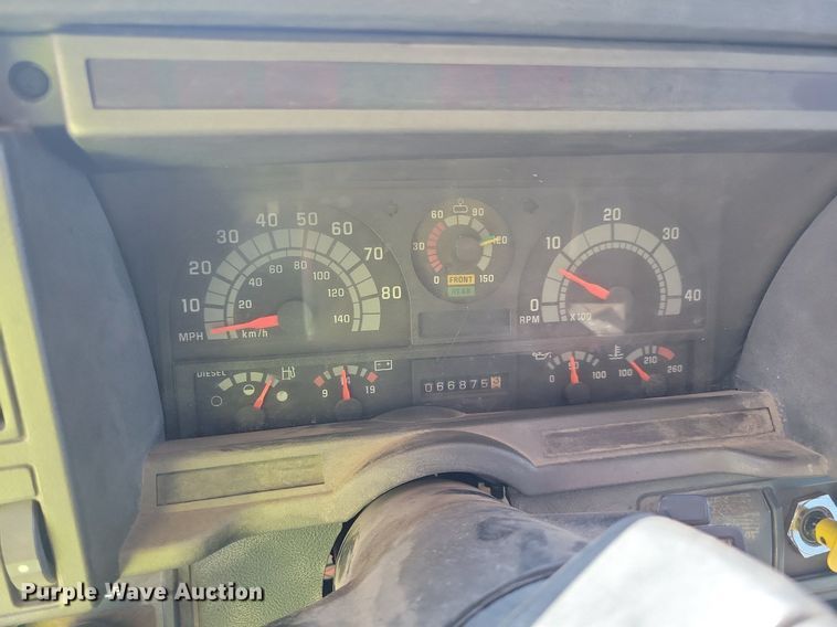 image for item IQ9875 1997 GMC C8500  dump truck