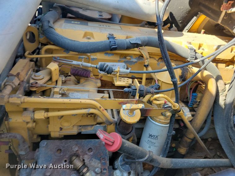 image for item IQ9875 1997 GMC C8500  dump truck