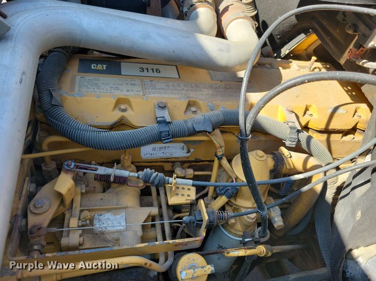 image for item IQ9875 1997 GMC C8500  dump truck