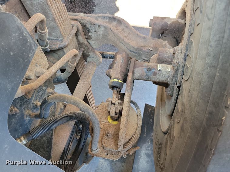 image for item IQ9875 1997 GMC C8500  dump truck