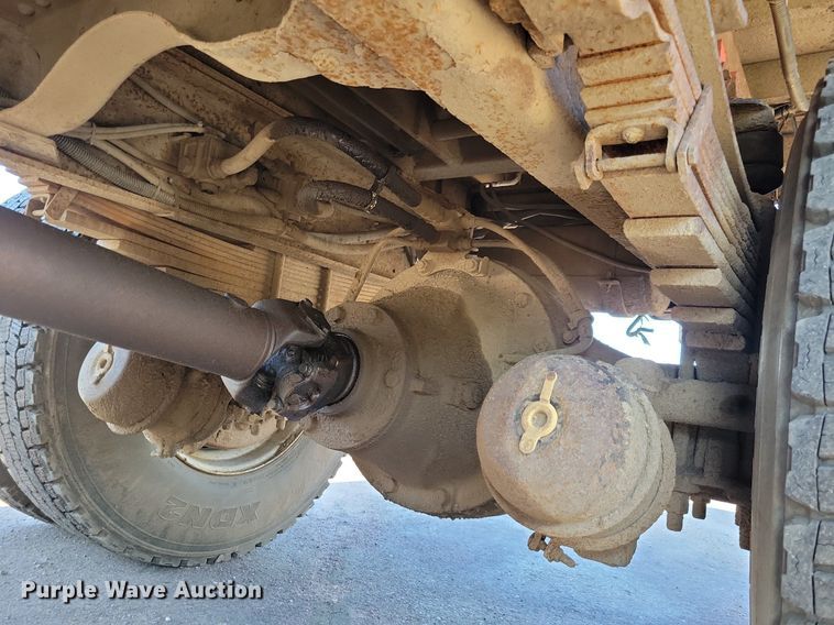 image for item IQ9875 1997 GMC C8500  dump truck