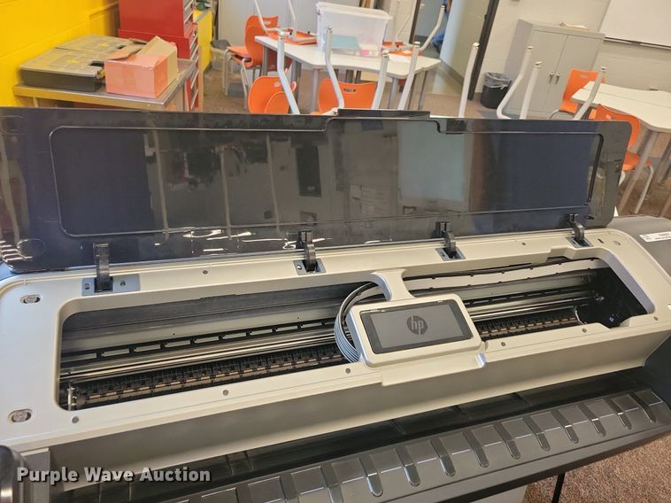 image for item IQ9883 HP Designjet Z5600  postscript printer