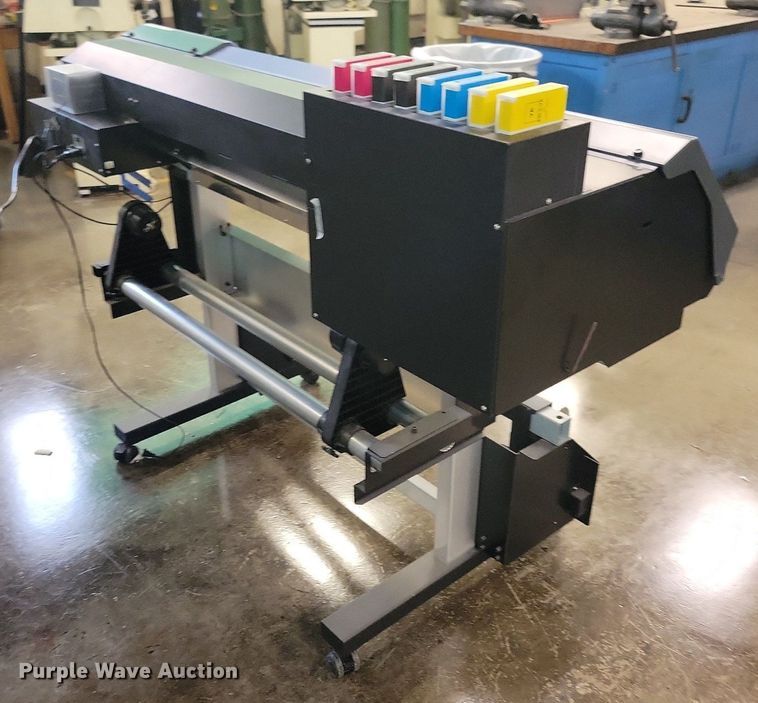 image for item IQ9884 Roland VersaCAMM VS-300  print and cut printer