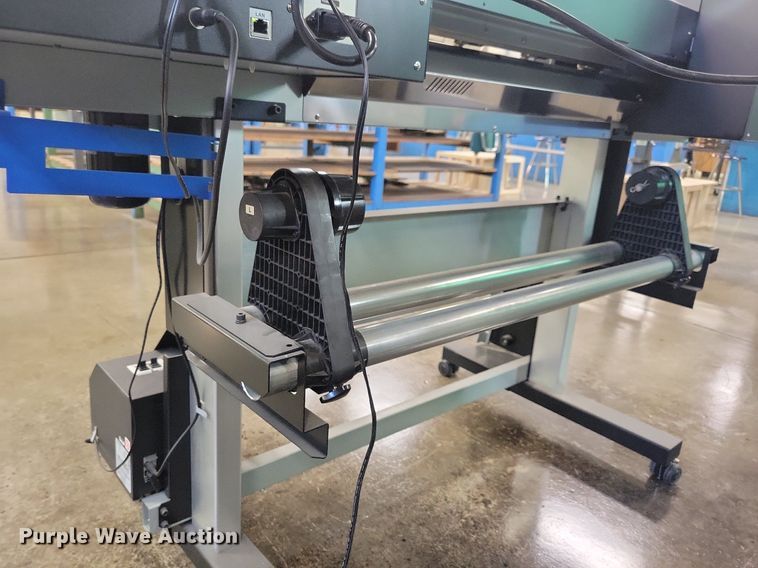 image for item IQ9884 Roland VersaCAMM VS-300  print and cut printer