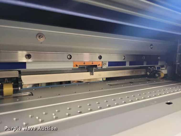 image for item IQ9884 Roland VersaCAMM VS-300  print and cut printer