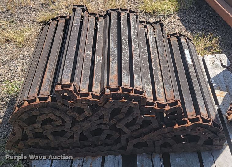 image for item JC9570 30 7/8"W spreader chain