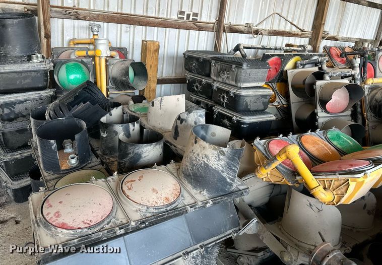 image for item JW9965 Road safety equipment