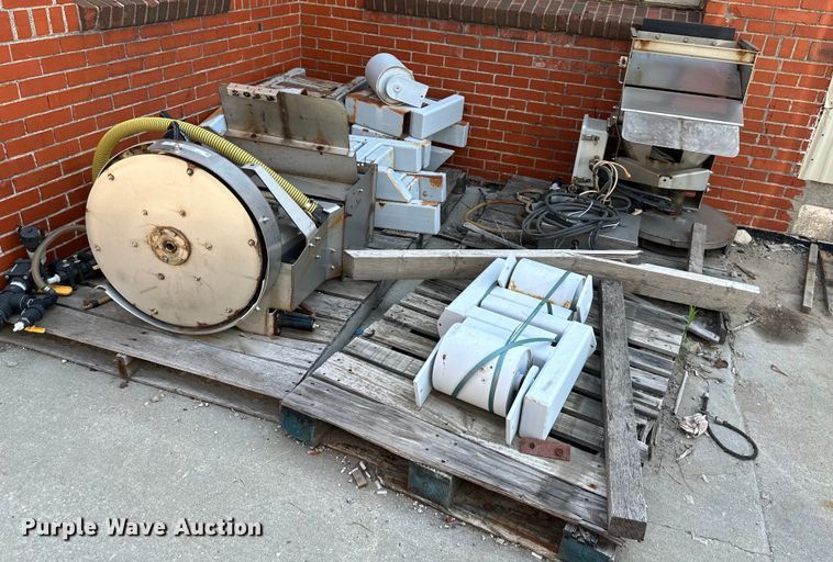 image for item JW9966 Truck parts