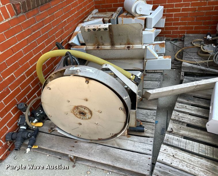 image for item JW9966 Truck parts