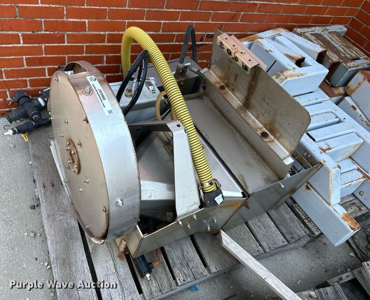 image for item JW9966 Truck parts