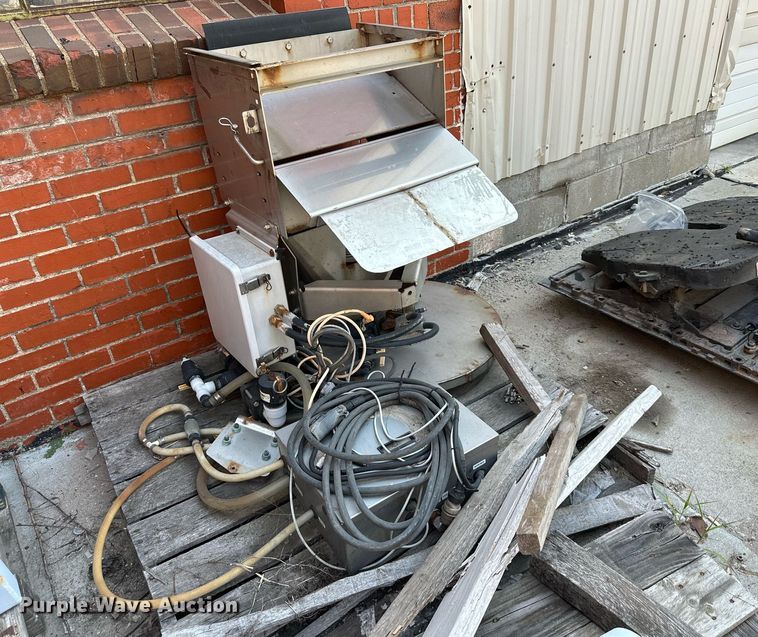 image for item JW9966 Truck parts