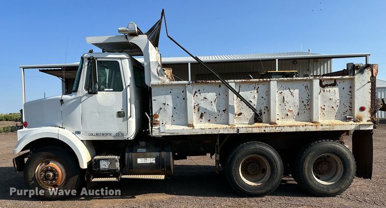 image for item KM9808 1989 White GMC WCS  dump truck