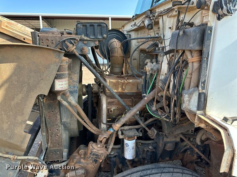 image for item KM9808 1989 White GMC WCS  dump truck