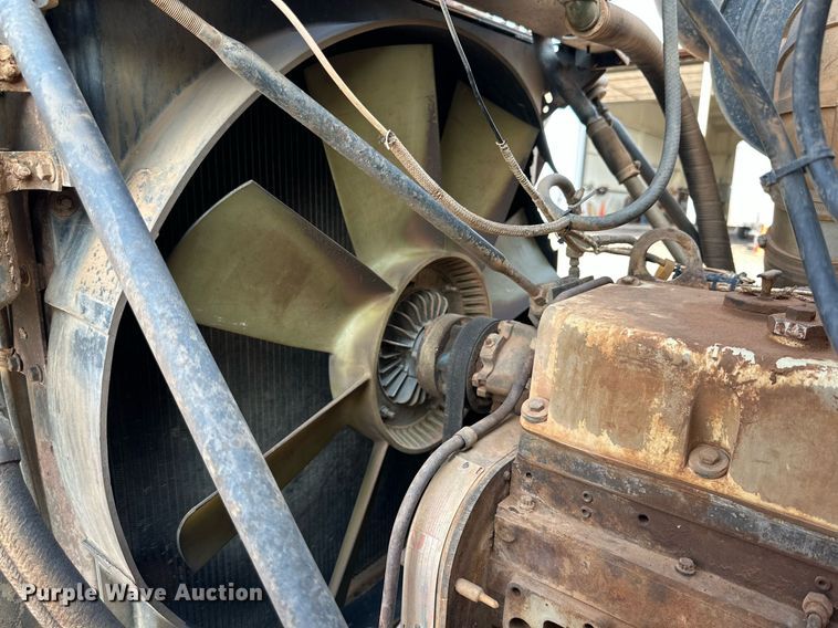 image for item KM9808 1989 White GMC WCS  dump truck