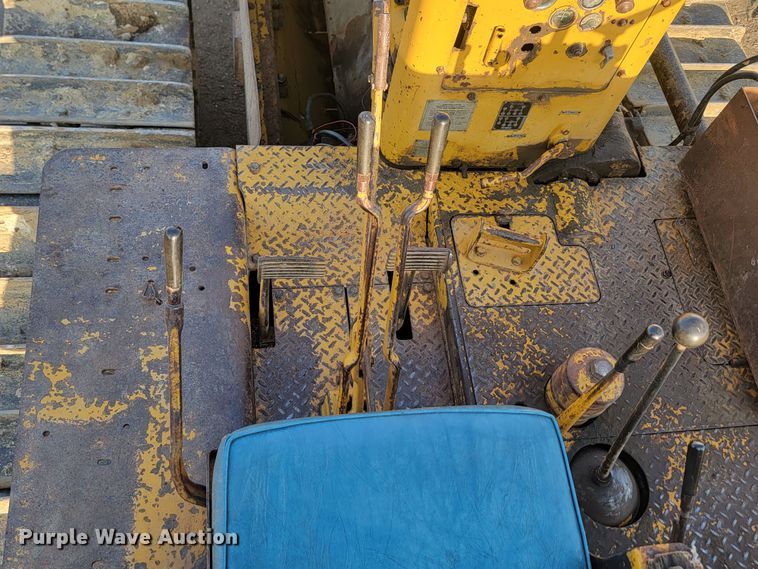 image for item KS9259 Caterpillar D8  dozer