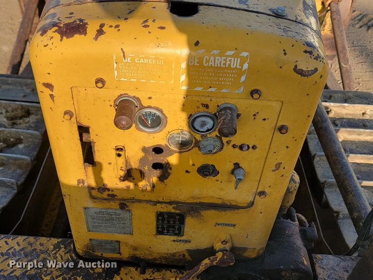 image for item KS9259 Caterpillar D8  dozer