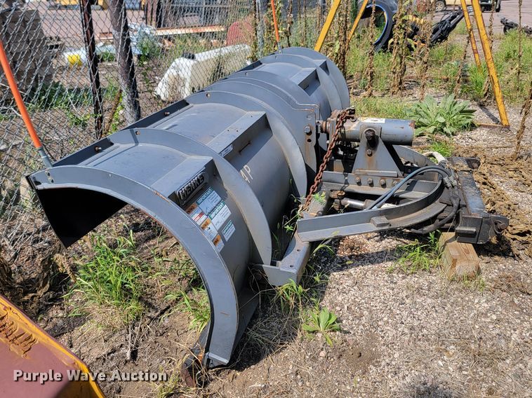 image for item KS9262 Heinke  10'W snow plow