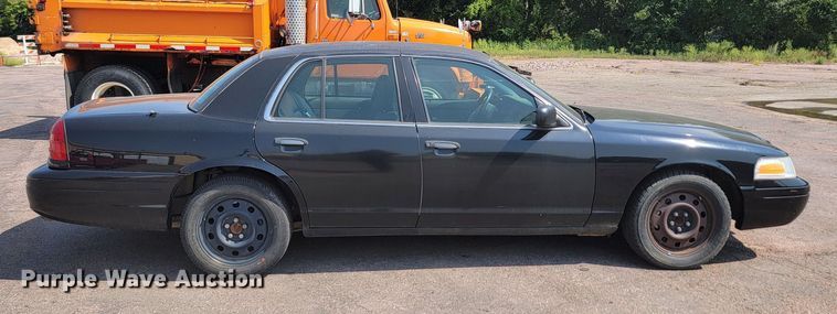 image for item KS9268 2008 Ford Crown Victoria Police Interceptor