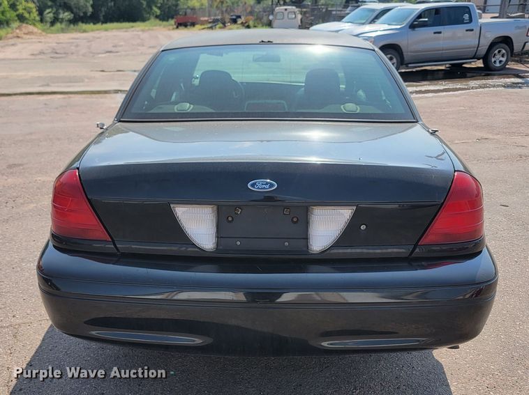 image for item KS9268 2008 Ford Crown Victoria Police Interceptor