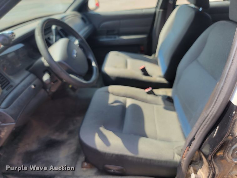 image for item KS9268 2008 Ford Crown Victoria Police Interceptor