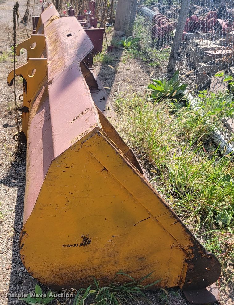 image for item KS9269 Shop built  13'W bucket