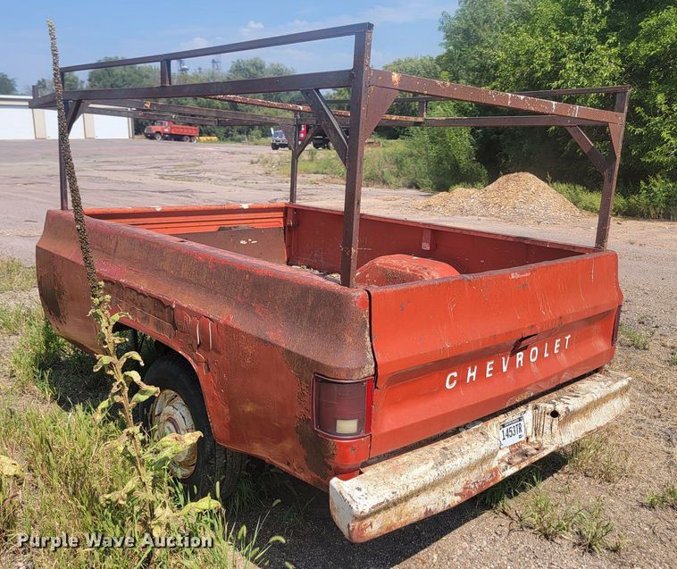 image for item KS9271 Pickup truck bed trailer