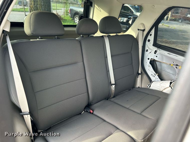 image for item LE9590 2009 Ford Escape Hybrid  SUV