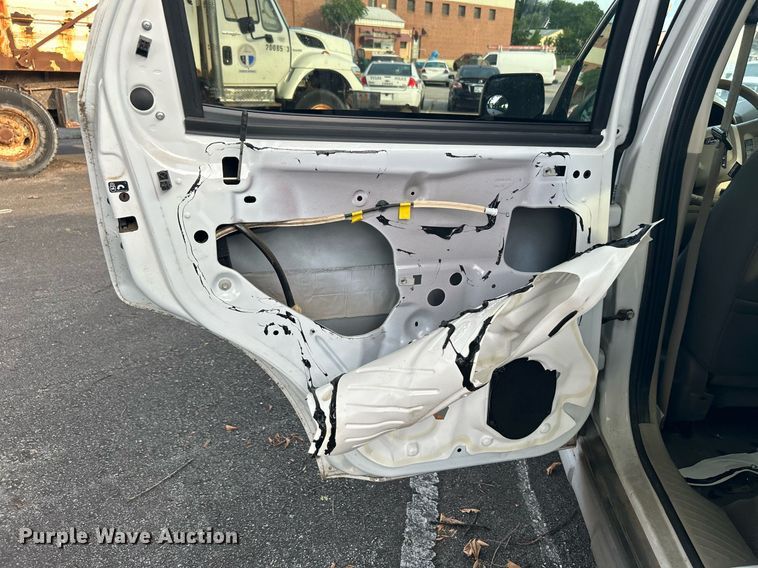 image for item LE9590 2009 Ford Escape Hybrid  SUV