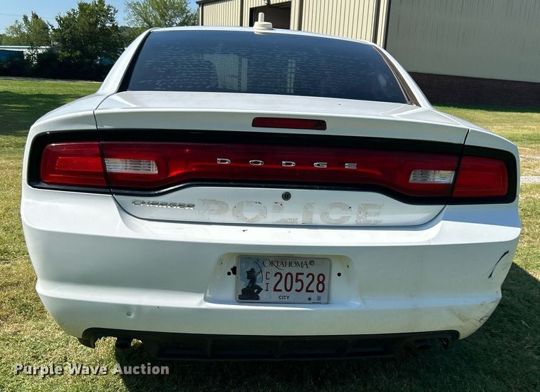image for item LE9698 2014 Dodge Charger Police