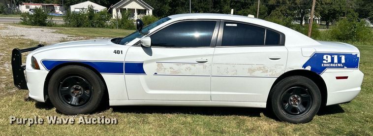 image for item LE9698 2014 Dodge Charger Police