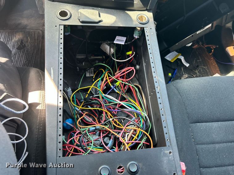 image for item LE9698 2014 Dodge Charger Police