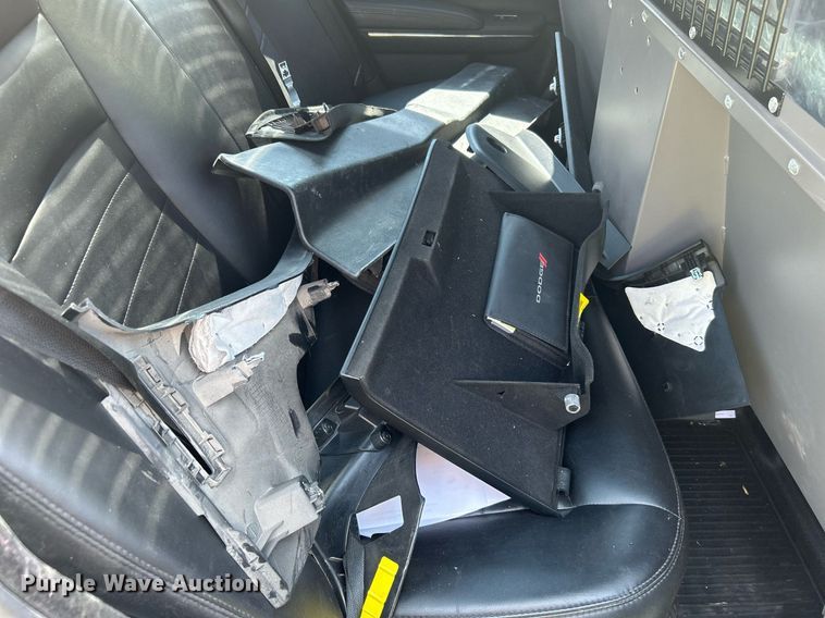 image for item LE9698 2014 Dodge Charger Police