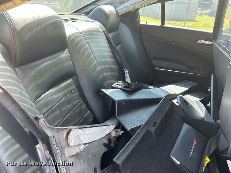 image for item LE9698 2014 Dodge Charger Police