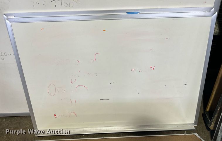 image for item LE9705 (10) white boards