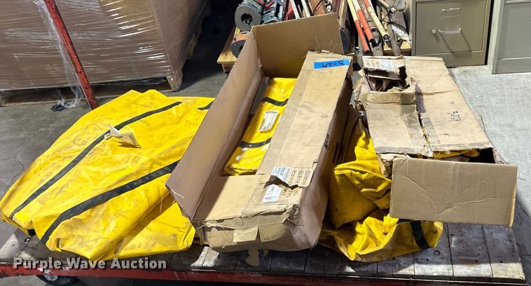 image for item LE9706 Approximately 5 Miller bags